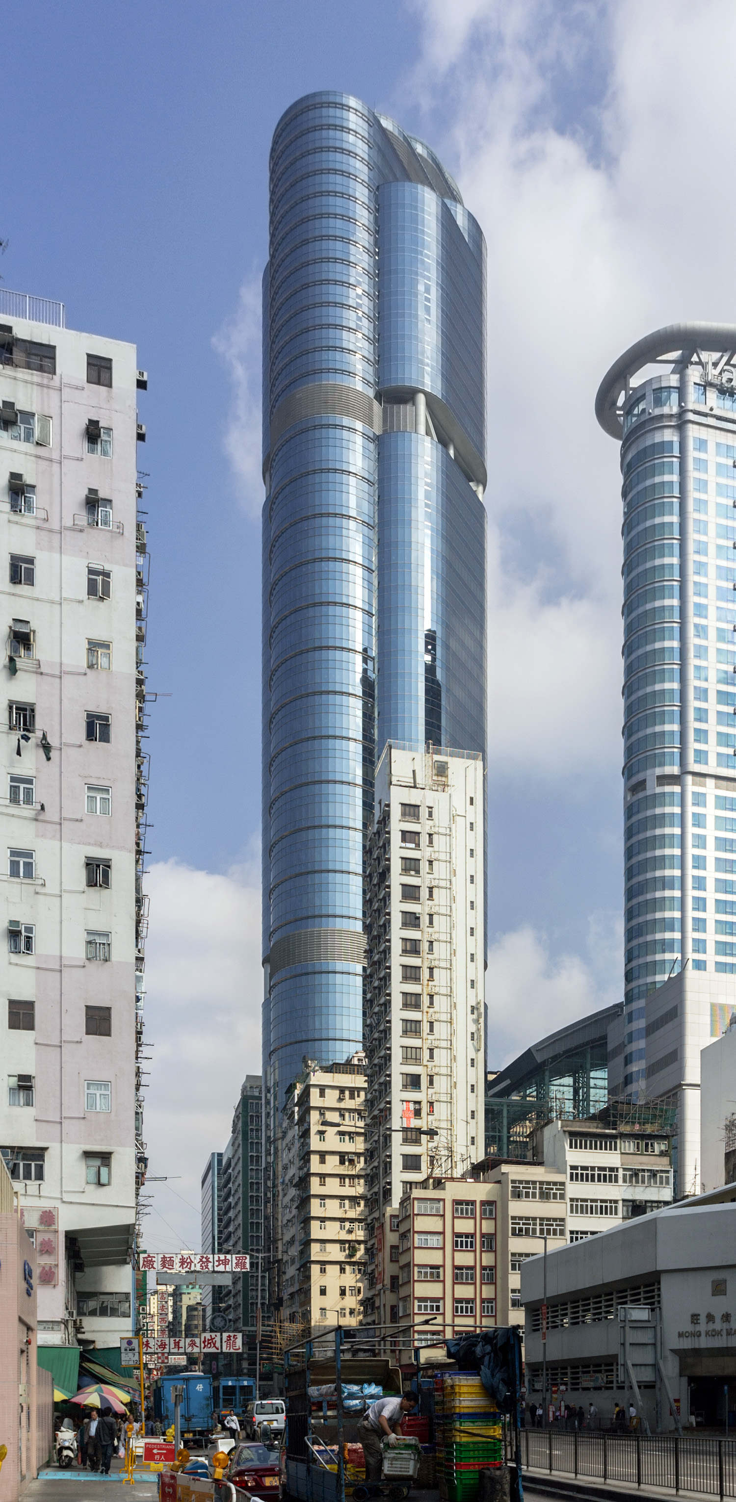 Langham Place Office Tower, Hong Kong - View from the west. © Mathias Beinling